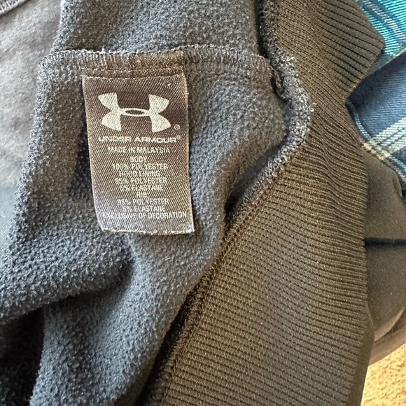 Under Armour Loose Fit Hoodie Sweatshirt - Picture 5 of 5